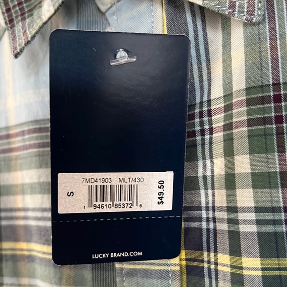 Lucky Brand- snap button, short sleeve shirt - Picture 8 of 8
